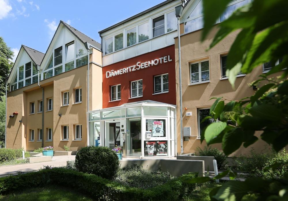 Daemeritzseehotel Berlim Exterior foto